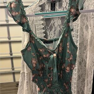 Luna Moon Country crop top blouse small green and colored flowers